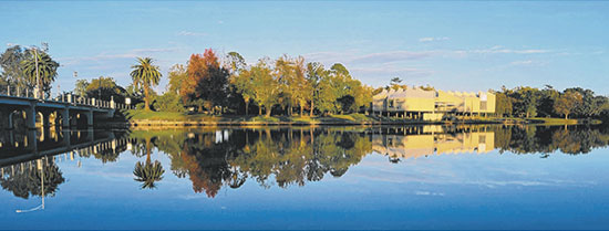 The art gallery overlooks pretty Lake Benalla